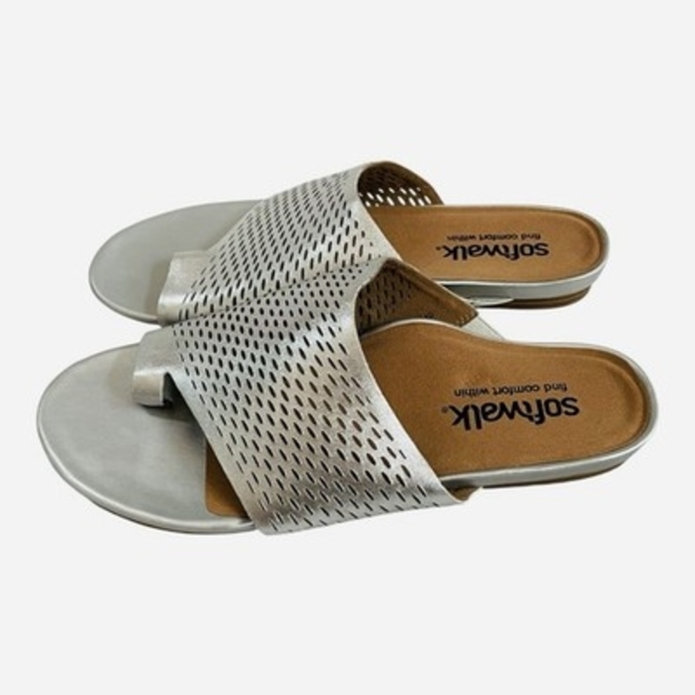 SoftWalk Corsica II Silver Metallic Leather Perforated Toe Loop Flat Sandal 9.5M - Picture 3 of 6